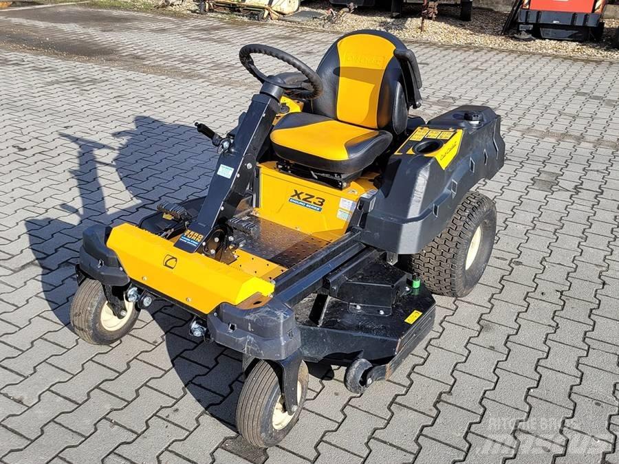 Cub Cadet ZX3 122 Riding mowers