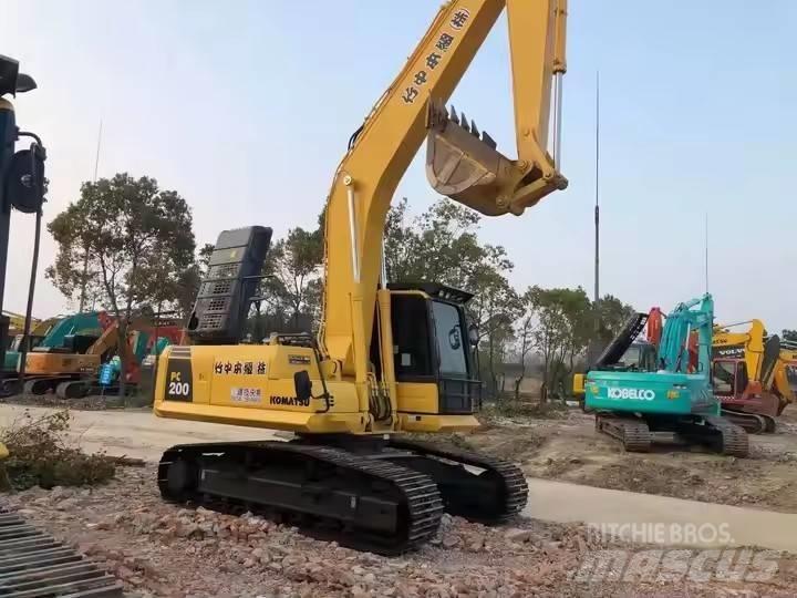 Komatsu PC200-8 Crawler Excavators