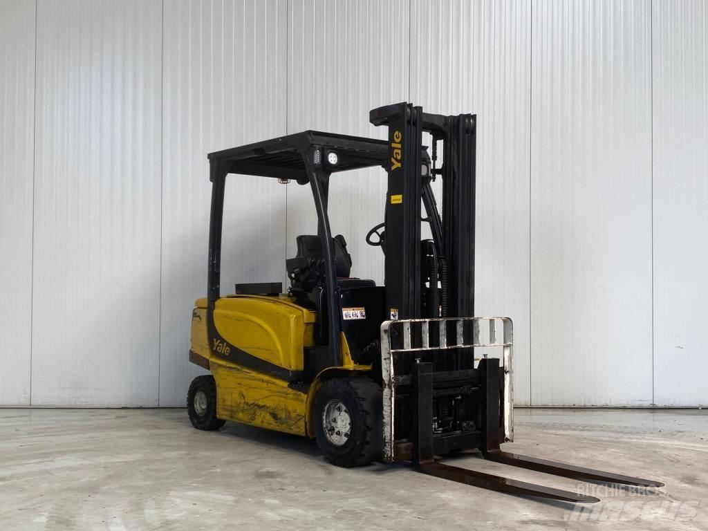 Yale ERP35VL Electric Forklifts