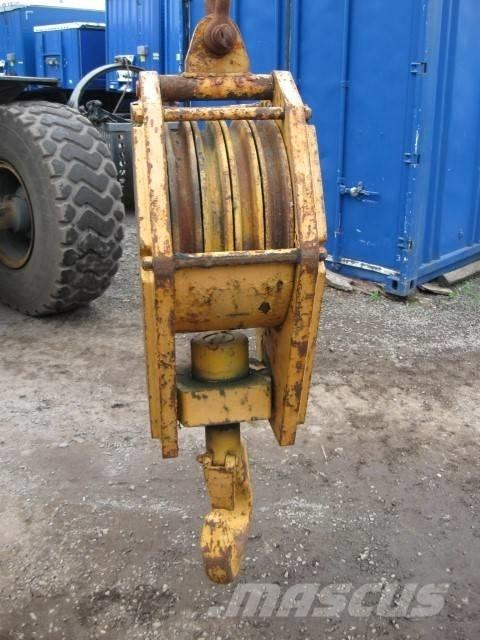 Hitachi Hookblock Other