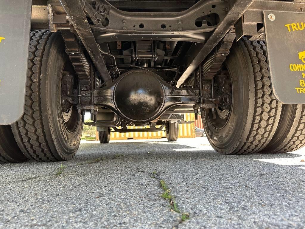 Ford F 650 SD Farm Equipment - Others