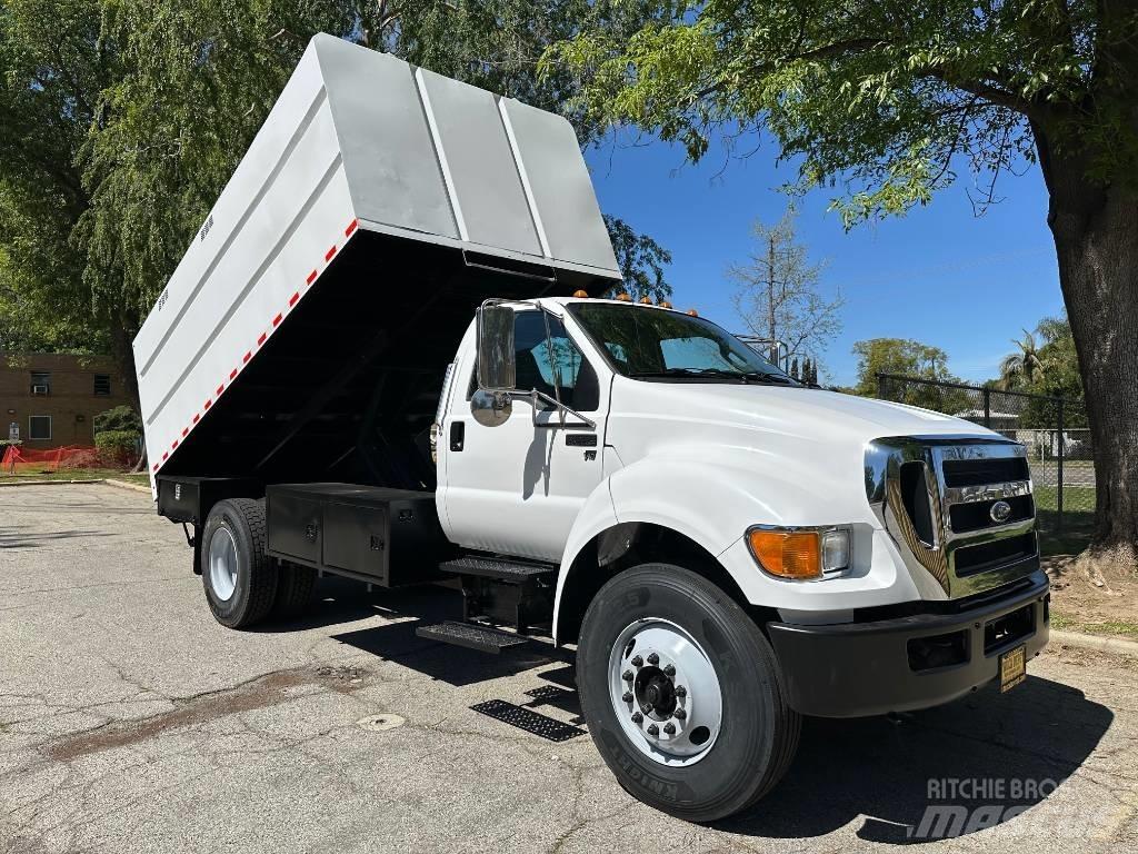 Ford F 650 SD Farm Equipment - Others