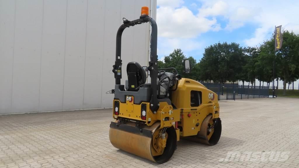 CAT CB2.7GC Twin drum rollers