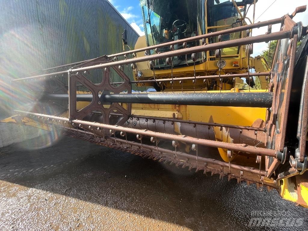 New Holland T56h Combine Harvesters