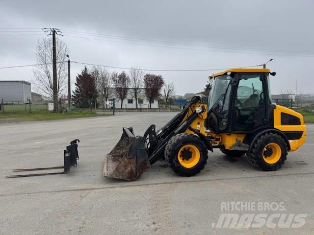 JCB 406 Wheel Loaders