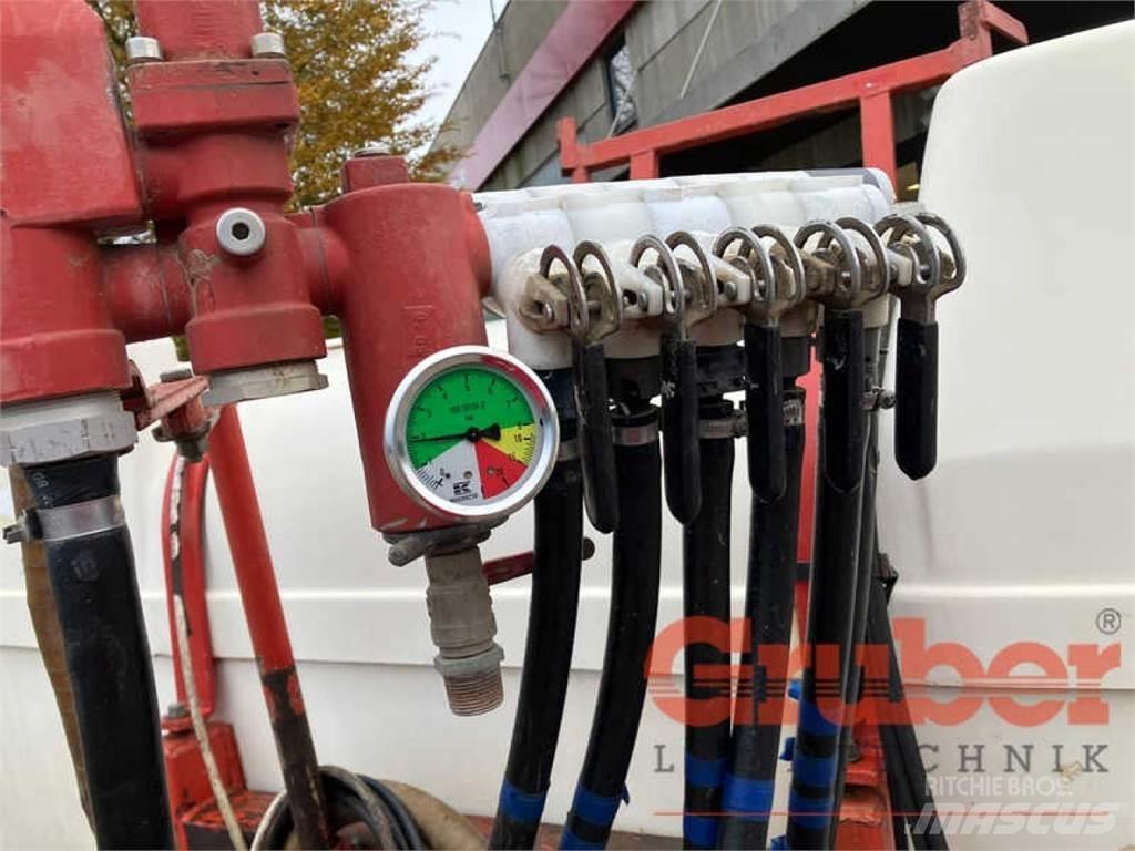 Holder 1.600 l Trailed sprayers