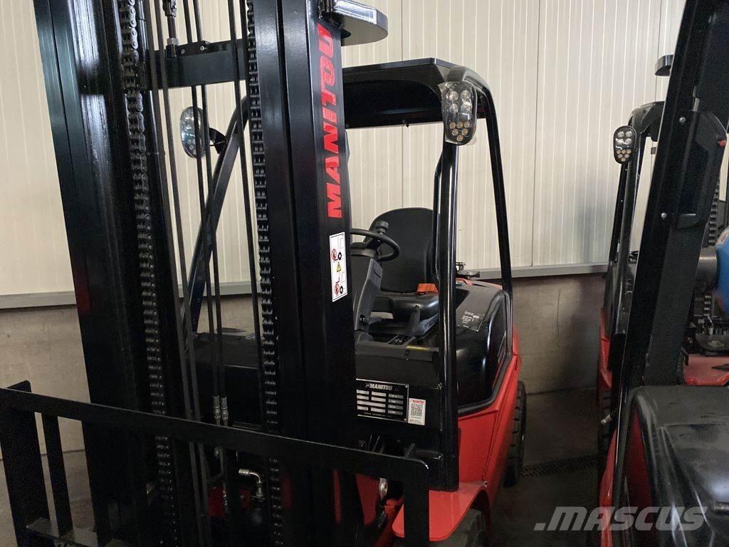 Manitou MI35G LPG trucks