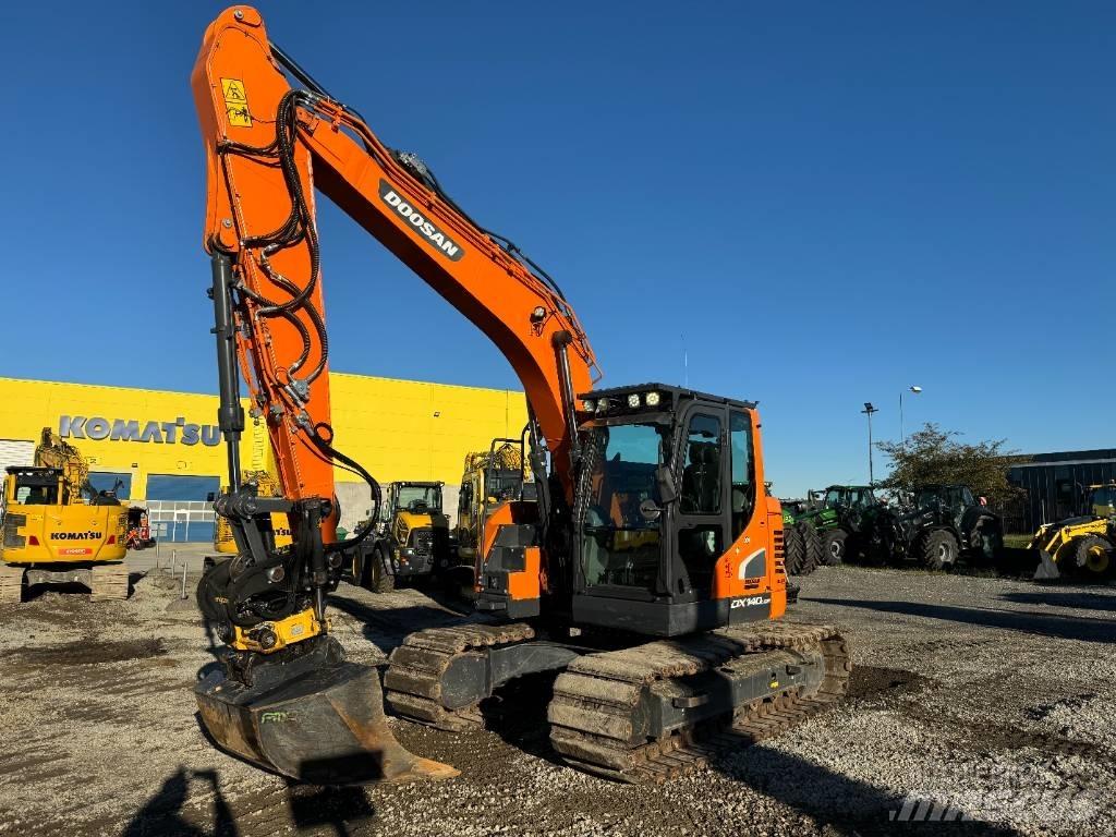 Doosan DX140LCR-5 Crawler Excavators