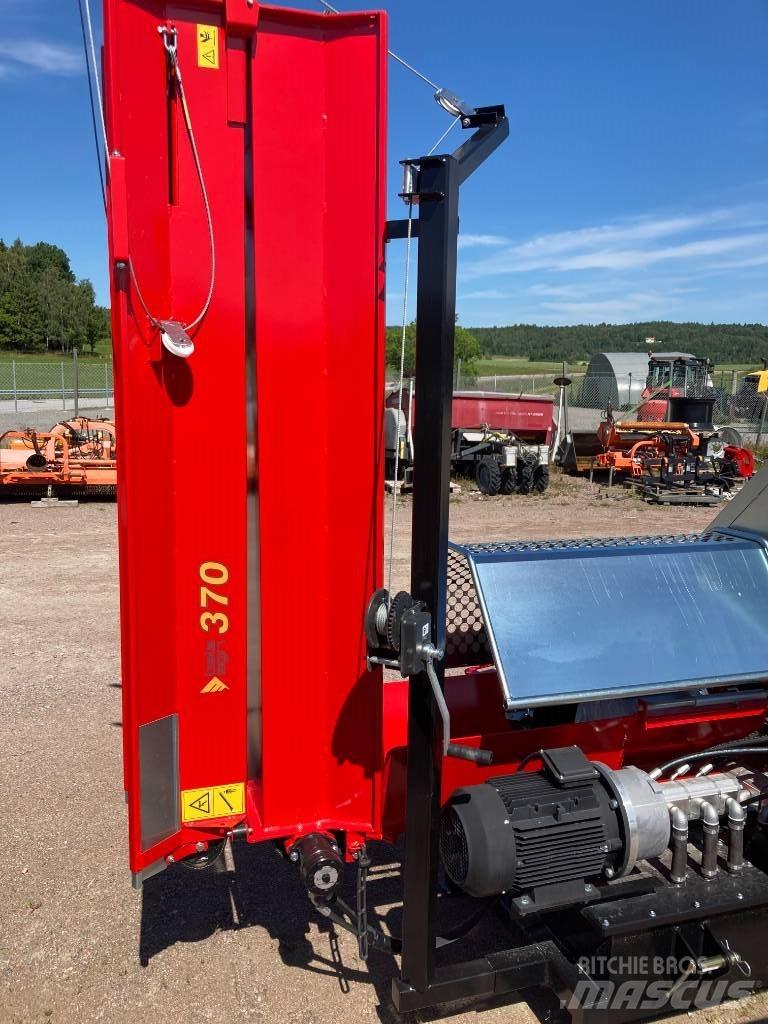 Bala 370 TR/EL 8,1T Slasher Saws