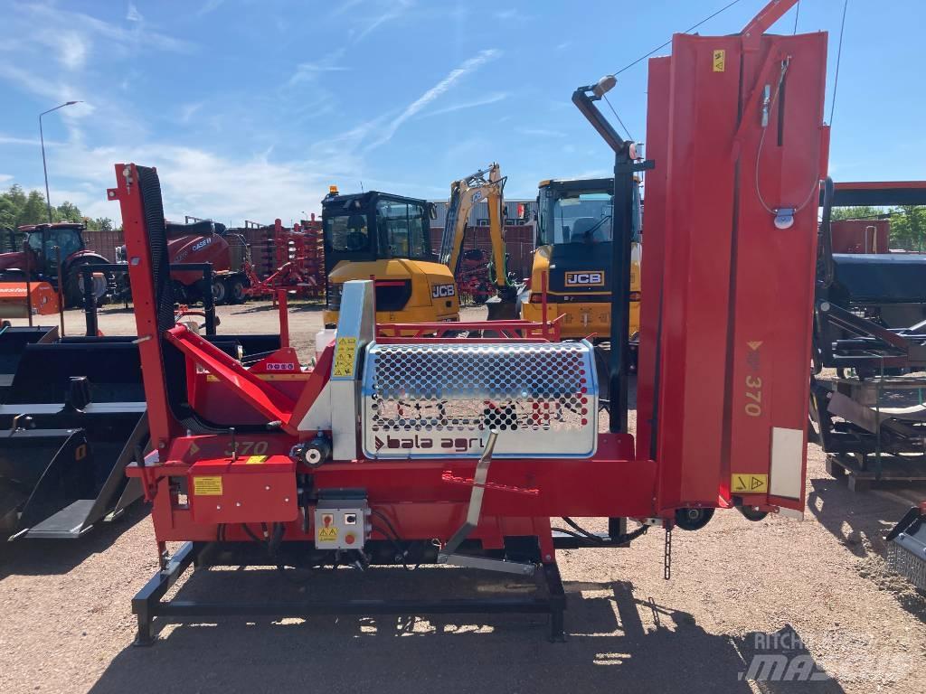 Bala 370 TR/EL 8,1T Slasher Saws