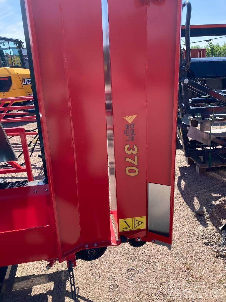 Bala 370 TR/EL 8,1T Slasher Saws