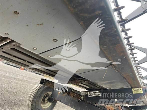 Agco 8200 Harvester Headers