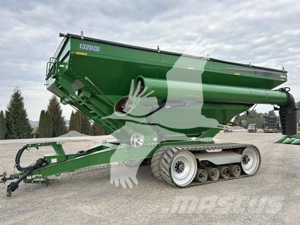 Brandt 1320XT Grain / Silage Trailers