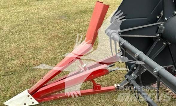 Case IH 1020 Harvester Headers