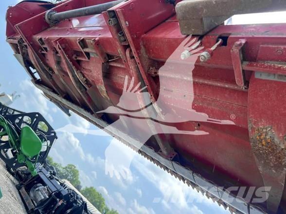 Case IH 1020 Harvester Headers