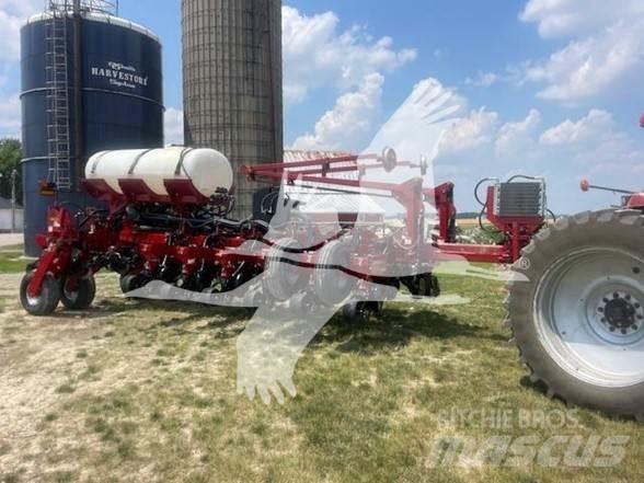 Case IH 1250 Planters