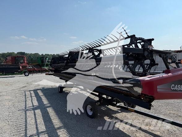 Case IH 2162 Harvester Headers