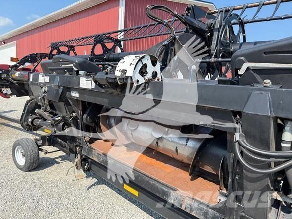 Case IH 2162 Harvester Headers