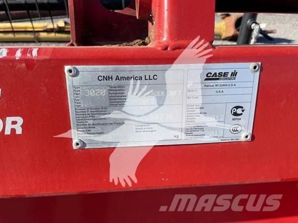Case IH 3020 Harvester Headers