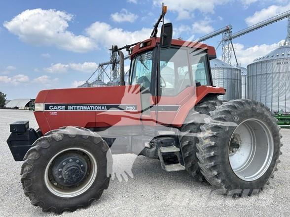 Case IH 7120 Tractors