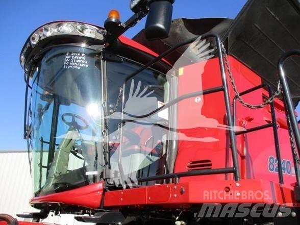 Case IH 8240 Combine Harvesters