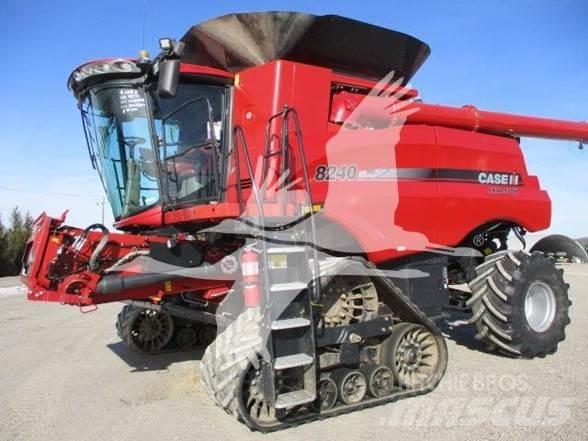 Case IH 8240 Combine Harvesters
