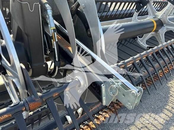 Case IH FD235 Harvester Headers