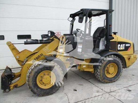 CAT 906H2 Wheel Loaders