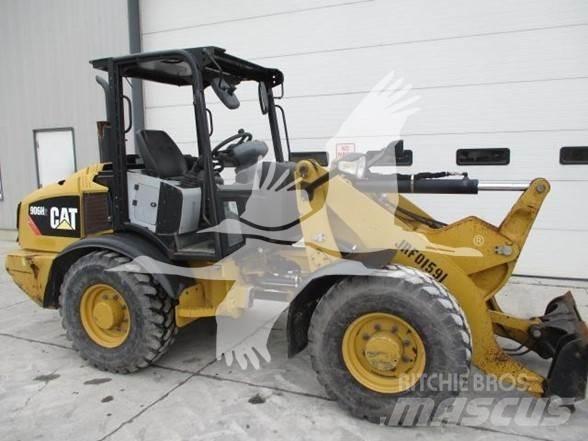 CAT 906H2 Wheel Loaders