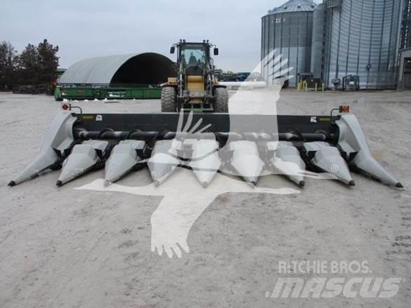 Gleaner 3000 Harvester Headers