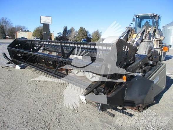 Gleaner 520 Harvester Headers