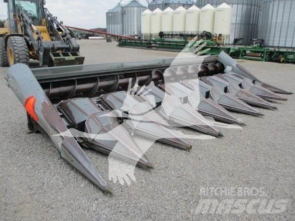 Gleaner 830 Harvester Headers