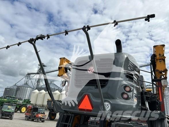 Hagie STS14 Self-propelled sprayers