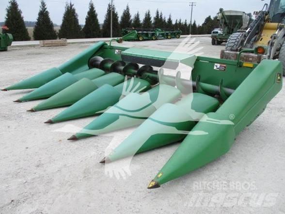 John Deere 693 Harvester Headers