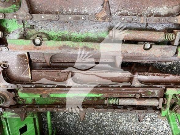 John Deere 693 Harvester Headers