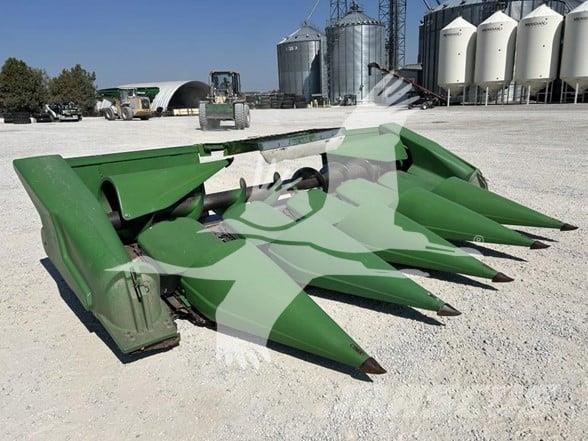 John Deere 693 Harvester Headers