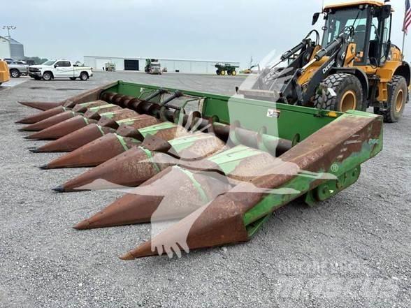 John Deere 844 Harvester Headers