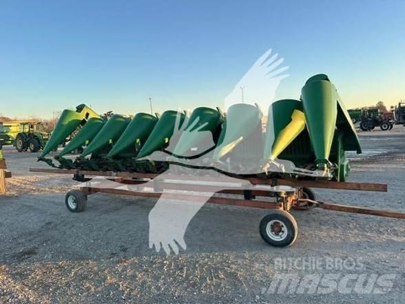 John Deere 893 Harvester Headers