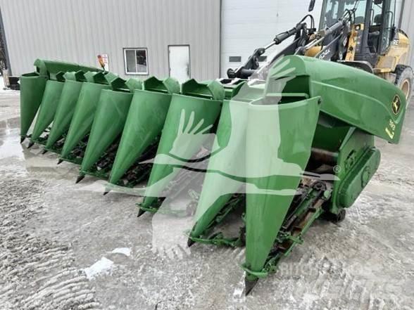 John Deere 893 Harvester Headers