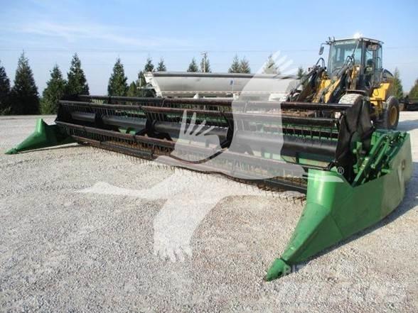 John Deere 925 Harvester Headers