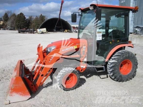 Kubota B3350 Tractors