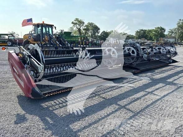 MAC DON FD235 Harvester Headers