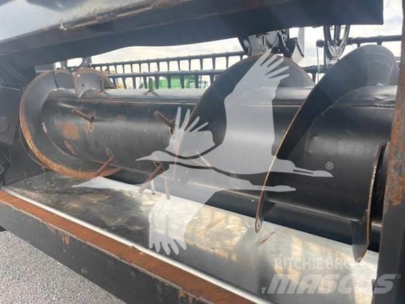 MAC DON FD70 Harvester Headers