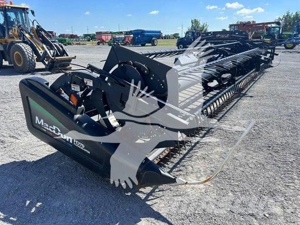 MAC DON FD70 Harvester Headers