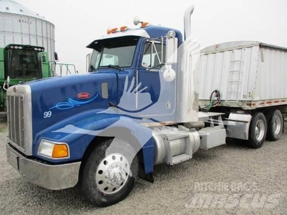 Peterbilt 385 Conventional Trucks / Tractor Trucks