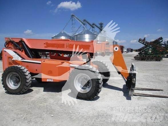 SkyTrak 8042 Telescopic Handlers