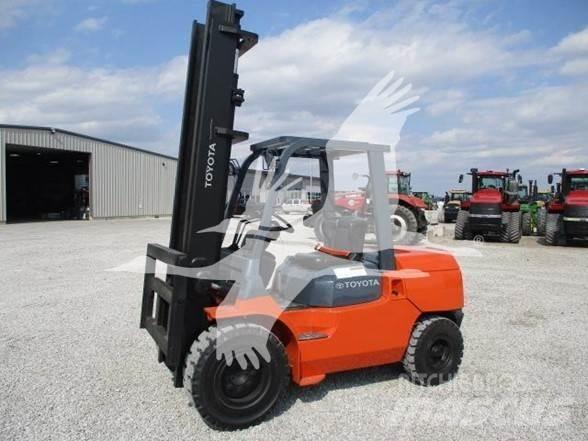 Toyota 7FDU45 Diesel Forklifts