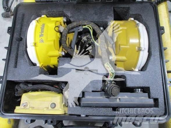 Trimble CB460 Other