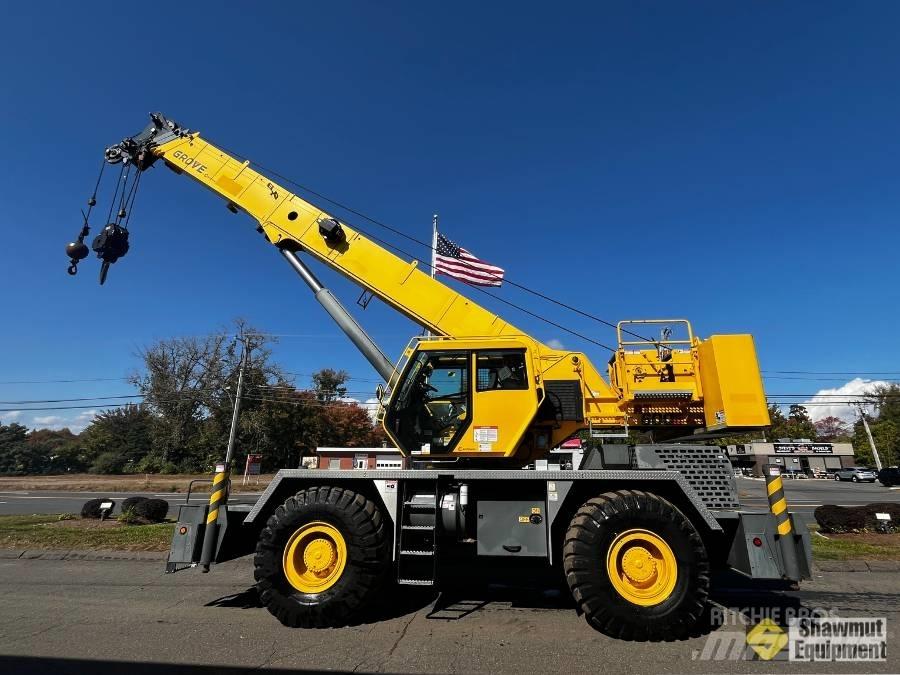 Grove RT 650 E Rough Terrain Cranes