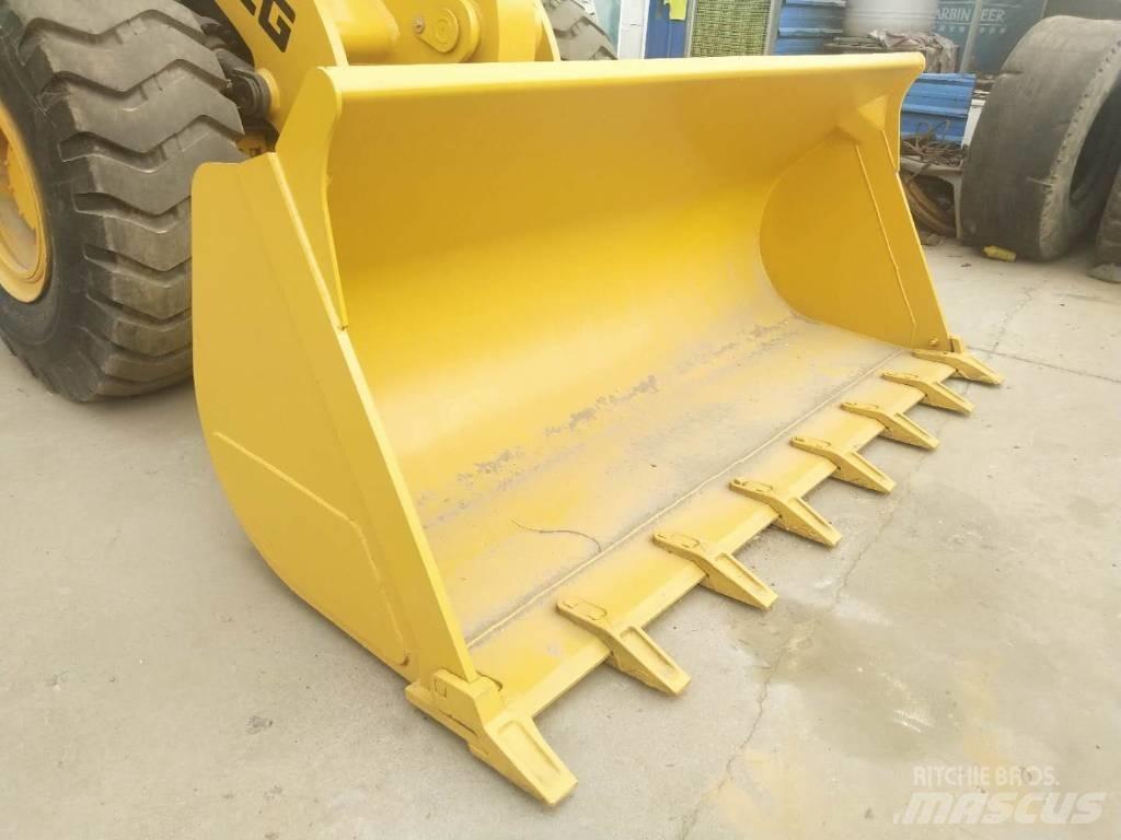 SDLG LG 956 L Wheel Loaders